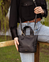 Aura Black